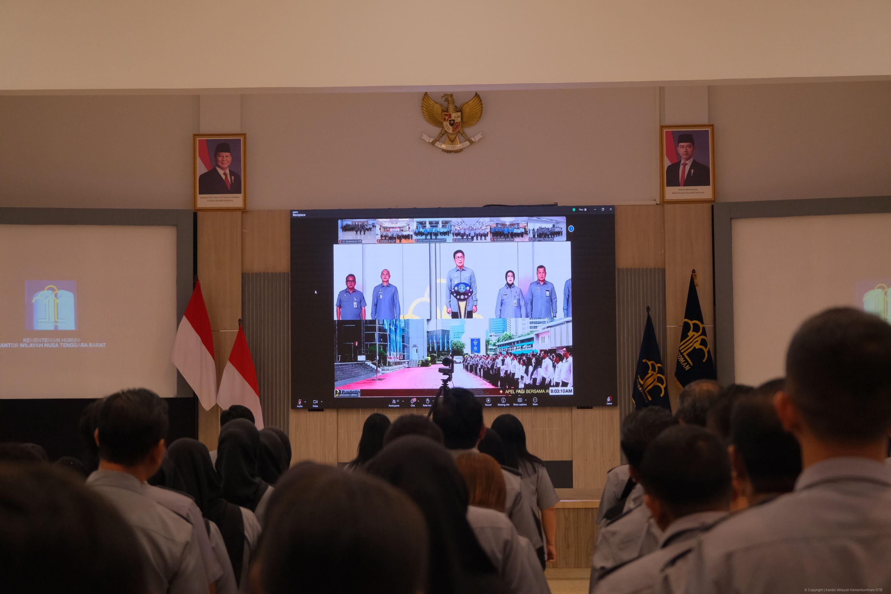 Apel Pagi Bersama Awal Tahun, Sekjen Kemenkum Tekankan Komunikasi Sebagai Kunci dalam Pelaksanaan Tugas