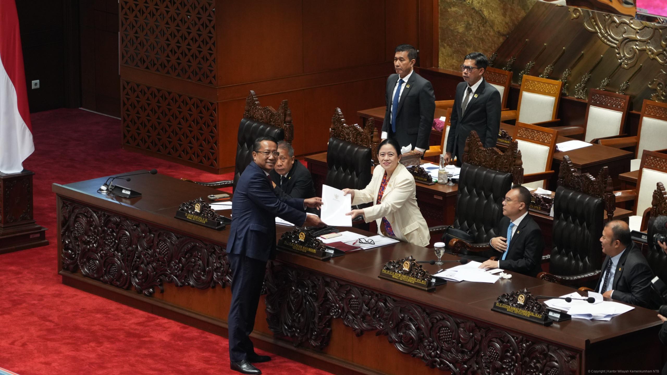 Setelah 22 Tahun Lebih, UU PPRT Disahkan, Bukti Keberpihakan Pemerintah Untuk Melindungi  Pekerja Kecil