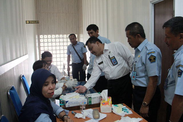 tes-urine-kanim-mataram-2